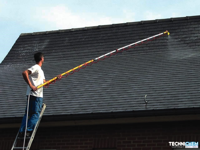 Antimousse professionnel pour toitures, terrasses et murs extérieur